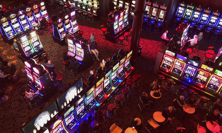 What Are Crypto Casinos A Beginners Guide to Blockchain Gambling